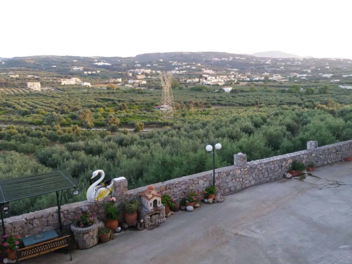 Kastro Studios Pigí 外观 照片